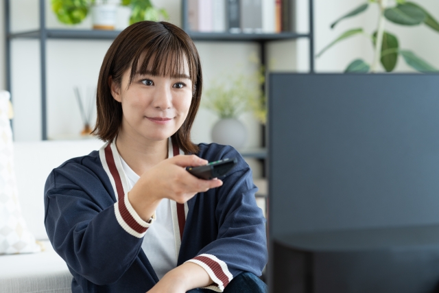 テレビつけっぱなしの5つの心理的要因