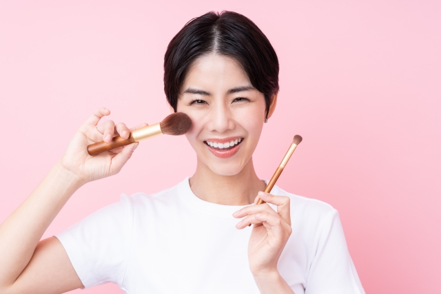 目が小さい人におすすめのメイク術