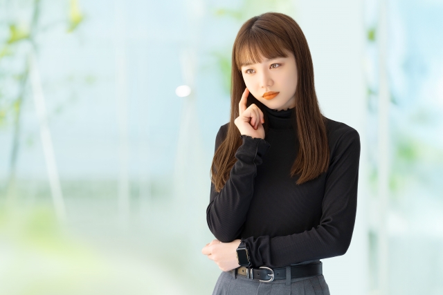 過去に深い傷を抱えた女性が見せる傾向と心の動き