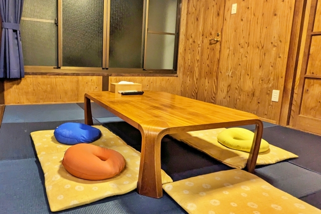 ローテーブル