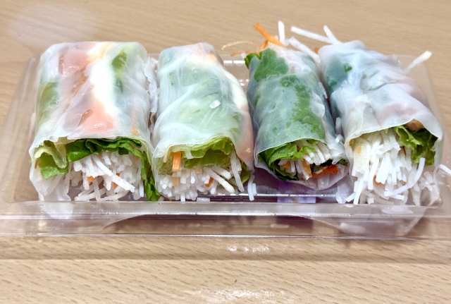 生春巻きの巻き方