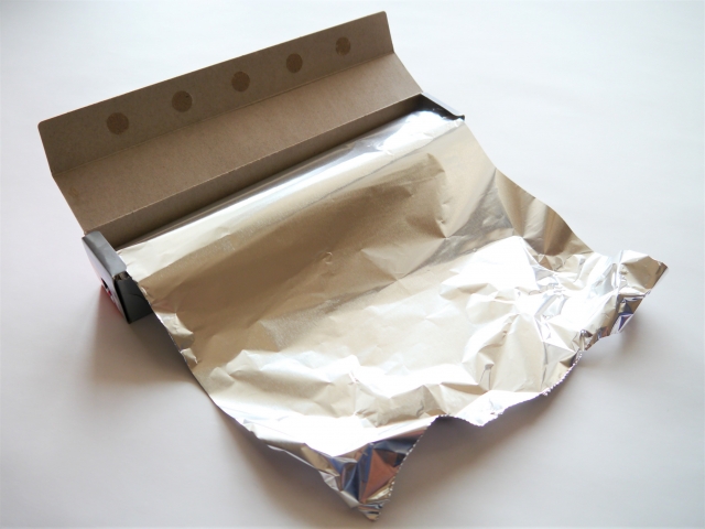 アルミホイルの裏表