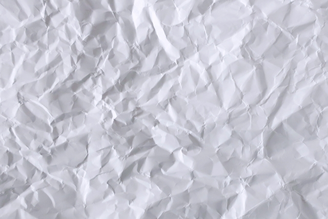 紙をまっすぐにする方法