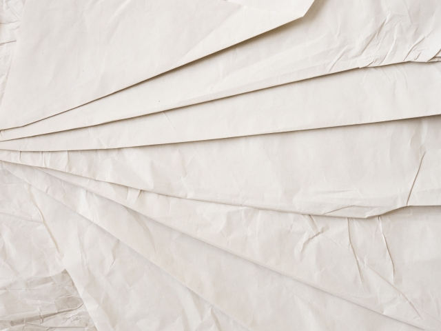 紙を瞬時にまっすぐにする