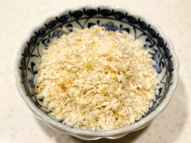 パン粉の役割